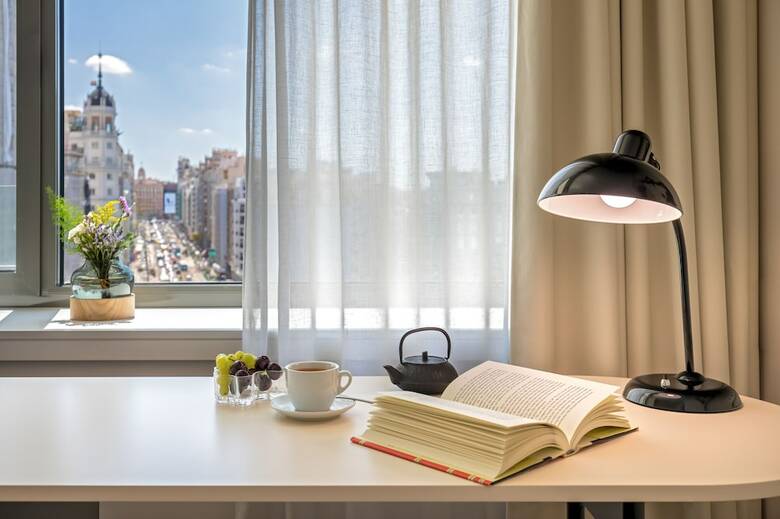 Hotel Barcelo Torre De Madrid