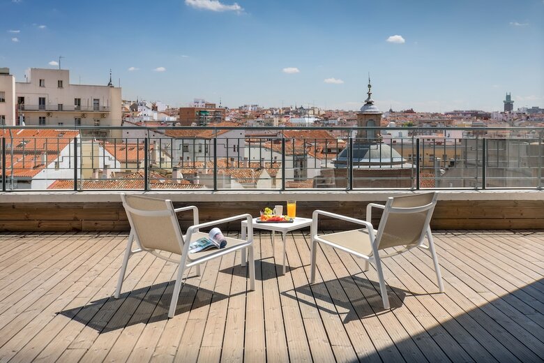 Hotel Barcelo Torre De Madrid