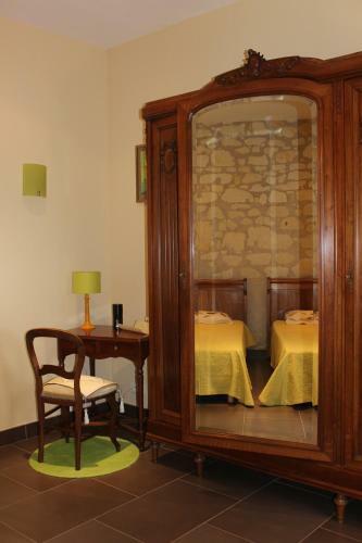 Bed & Breakfast Logis De La Pichonni�re
