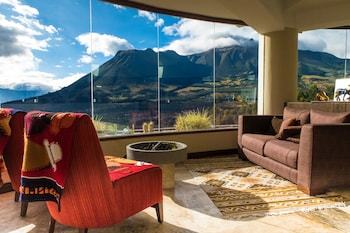 Hotel Medina Del Lago