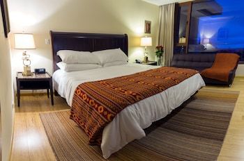 Hotel Medina Del Lago