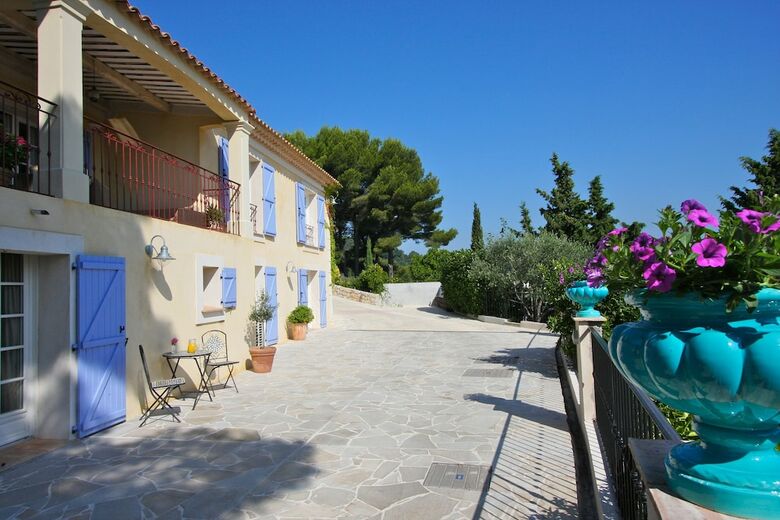 Bed & Breakfast Villa Le Port D'attache
