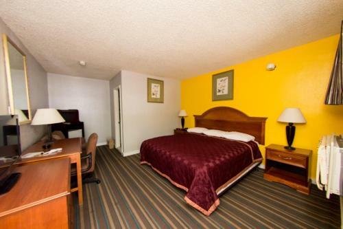Hotel Scottish Inn And Suites