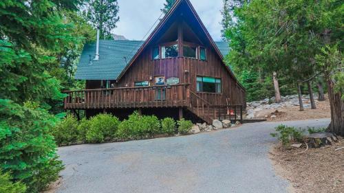 Villa Lily Rock