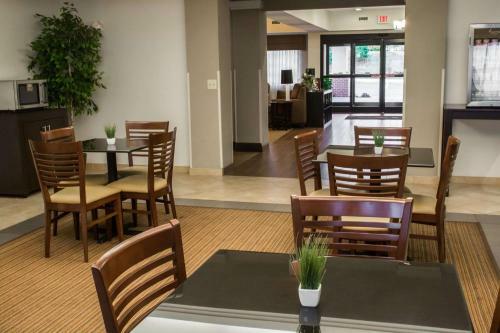 Hotel Sleep Inn & Suites Harbour Pointe Midlothian