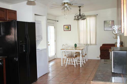 Canal House Cottage