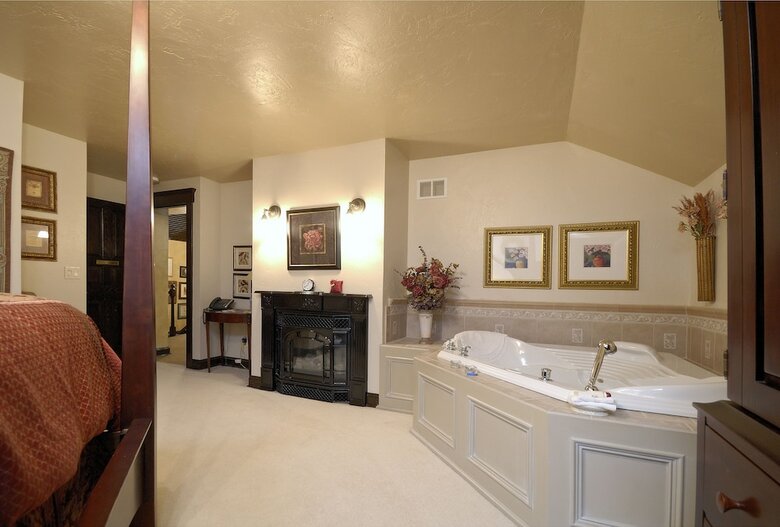 The Roost Bed And Breakfast