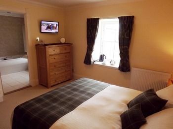 Bed & Breakfast Tarrel House