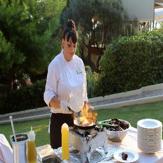 Rahoni Cronwell Park Hotel