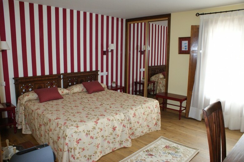 Hotel Colonial De Santillana