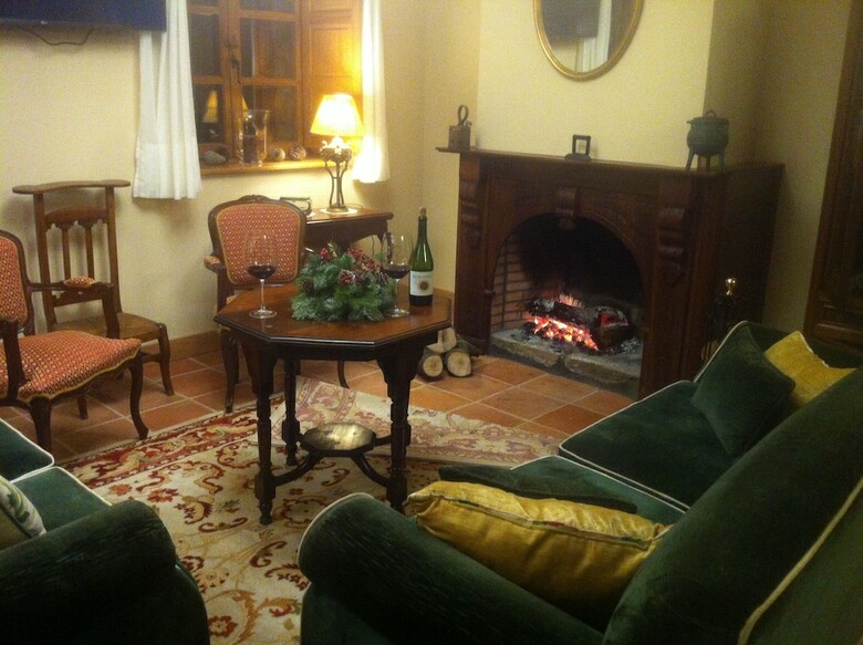 Hotel Colonial De Santillana
