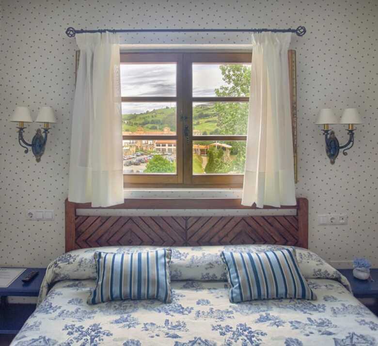 Hotel Colonial De Santillana