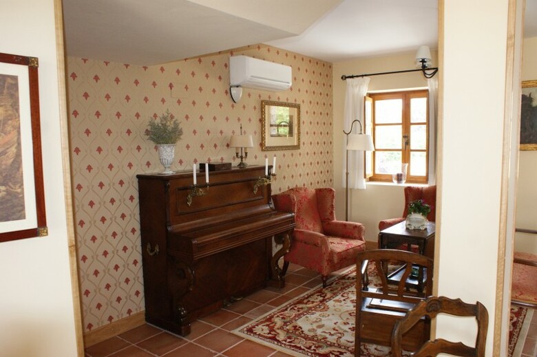Hotel Colonial De Santillana
