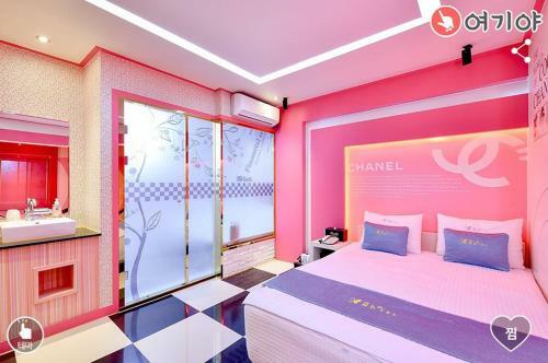 Jinju Gng Motel