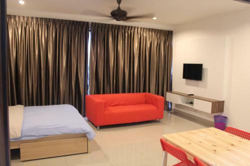 Setia Alam Trefoil