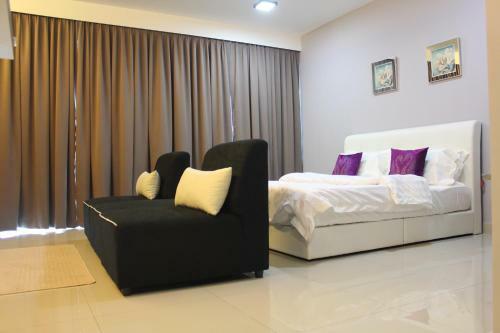 Setia Alam Trefoil