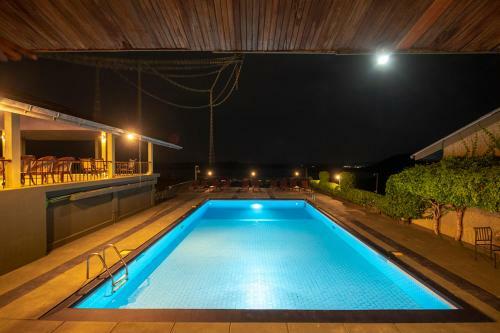 Giritale Hotel