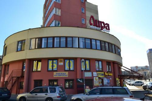 Apartments On Zakharova 24