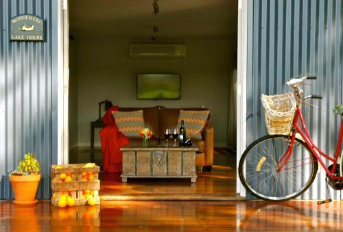 Villa Moodemere Lake House