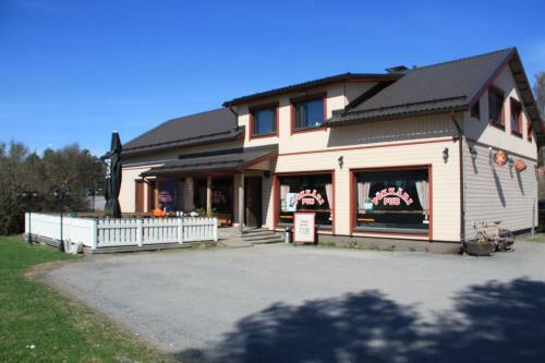 Ristiina Apartment With Sauna
