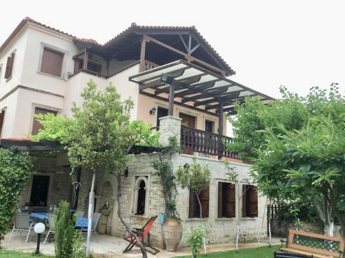 Villa Maira