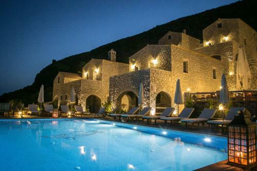 Apartamento ?n Plo Luxury Suites