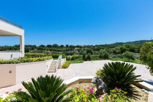 Villa Ianthos