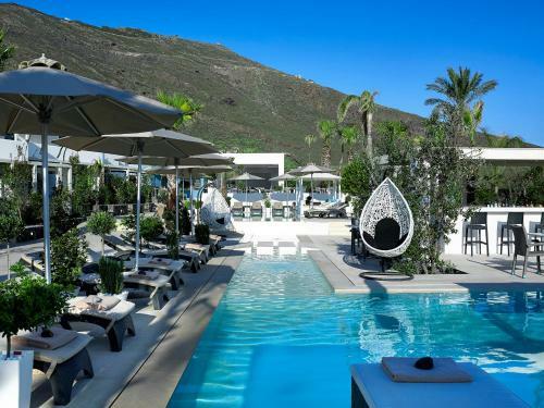 Aurora Luxury Hotel & Spa Private Beach