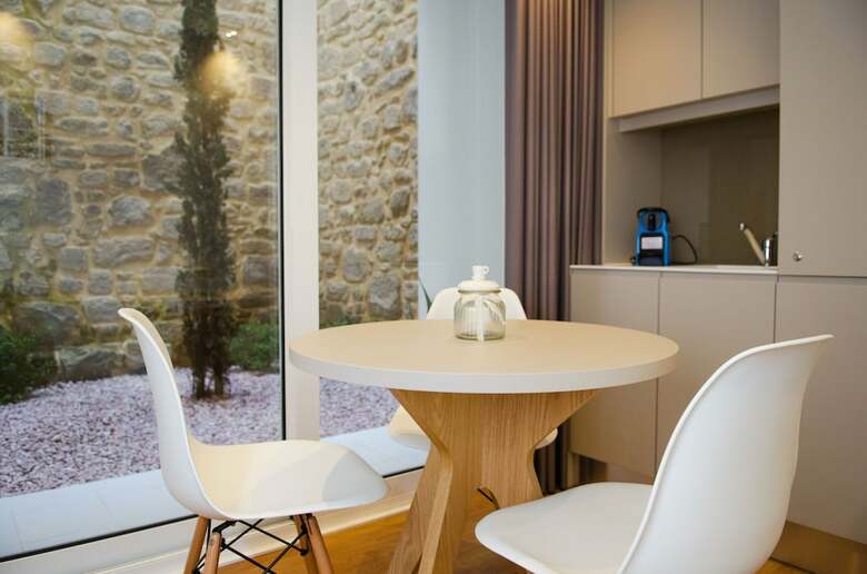 Hostal Suites - Se Inn