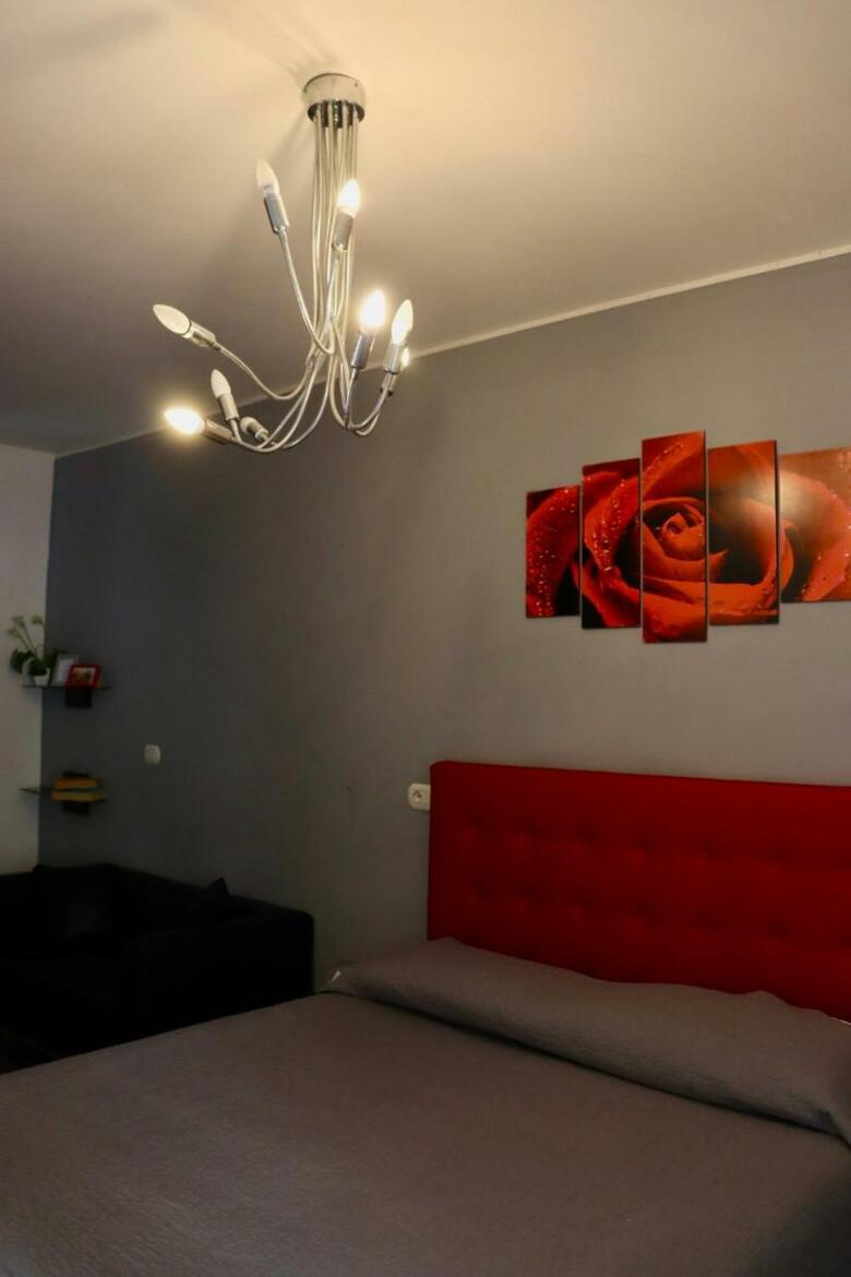 Hostal Monnalisa Village