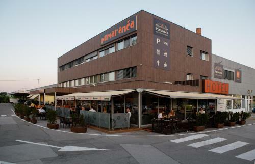 Hotel Pomaran?a