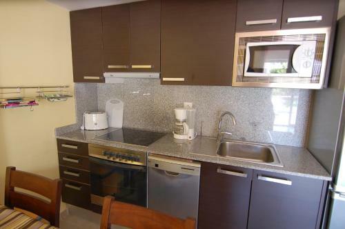 Rnet - Apartments Roses Les Marines