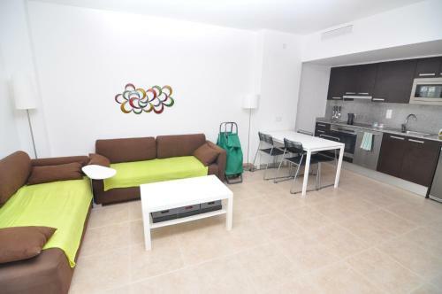Rnet - Apartments Roses Les Marines