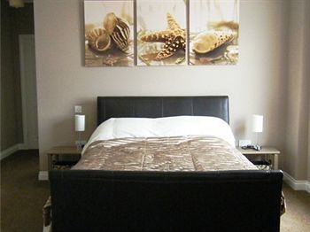 Hotel Shoreside Inn