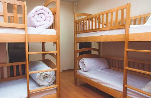 Globus Hostel