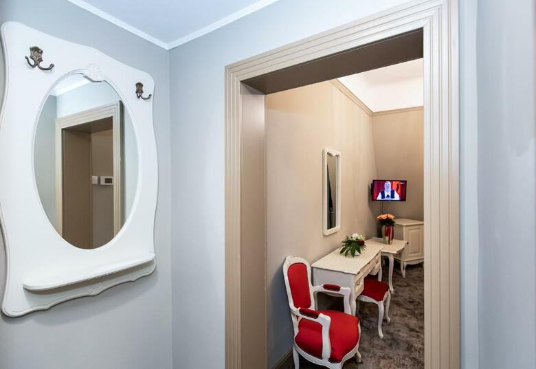 Traian Grand Hotel