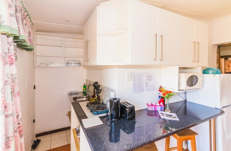 Hostal Addo Self Catering