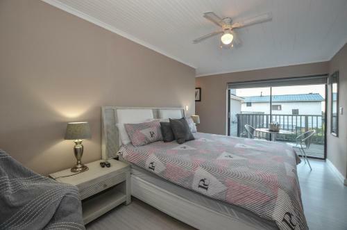 Sunset Villa