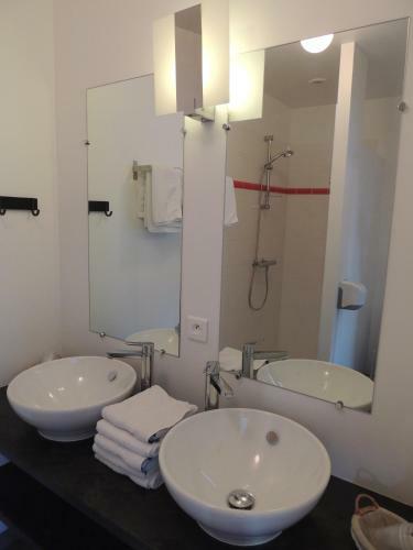 Hotel H�tel Restaurant Du Plomb Du Cantal