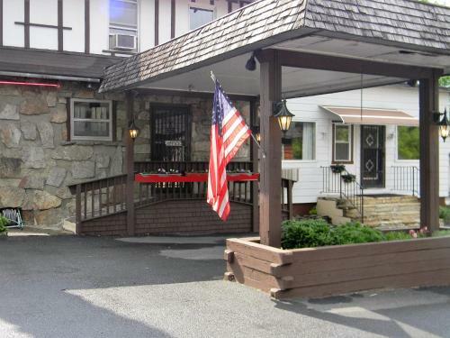 Hotel The Stone House Motel & Motor Lodge