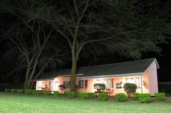 Victoria Apartments