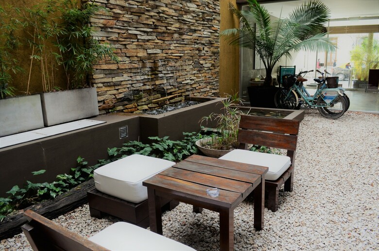 Mine Hotel Boutique