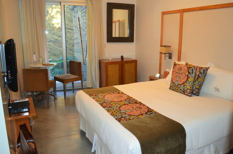 Mine Hotel Boutique