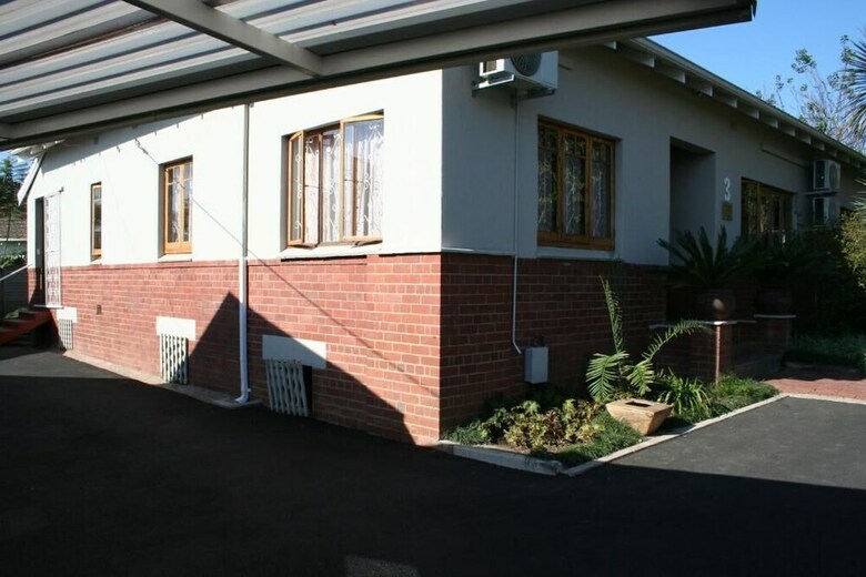 Hotel Thembelihle Guest House