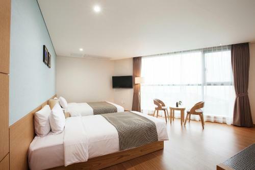 Youus Hotel