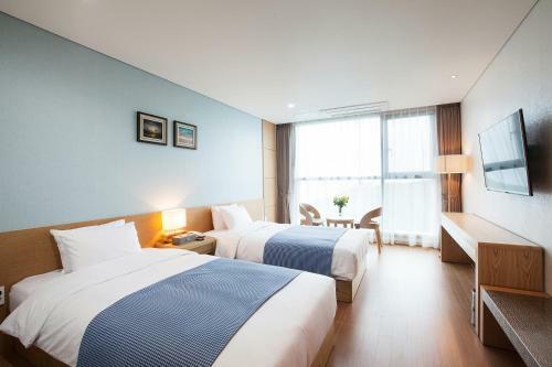 Youus Hotel