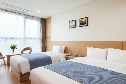 Youus Hotel