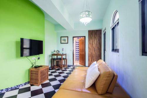 Zum Adler Castel B&B