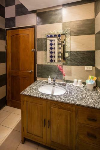 Zum Adler Castel B&B