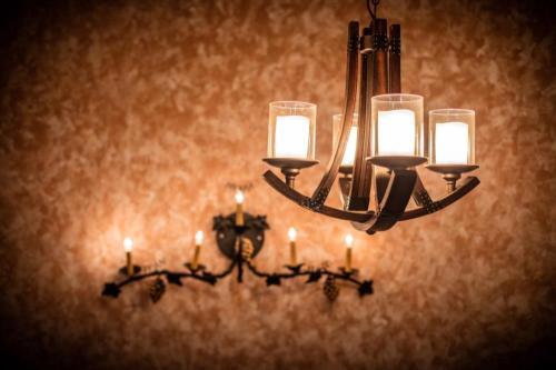 Zum Adler Castel B&B